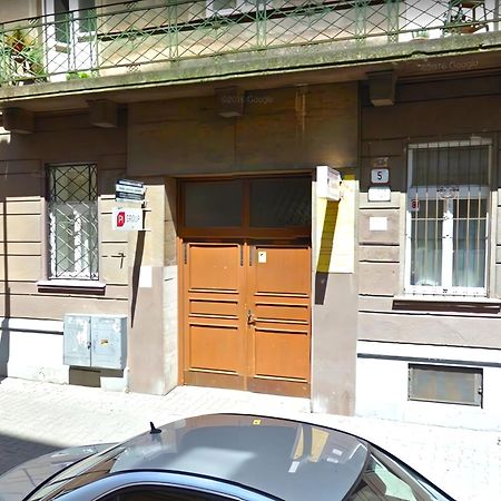 Apartment Mia - Old Town, Ac Bratislava Ngoại thất bức ảnh